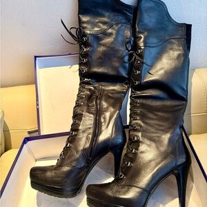 stuart weitzman amazing boots worn 2x